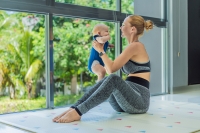 How a Postpartum Personal Trainer in DTC Can Help You Regain Your Strength